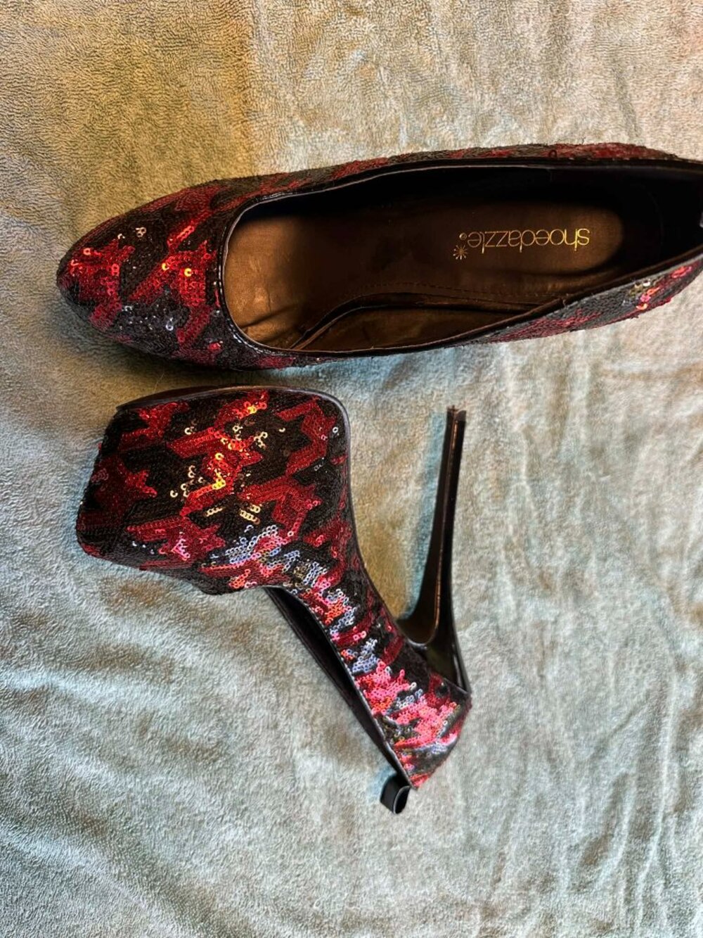 Women's Shoedazzle 6" High Heel Platform Pumps Size 9 Black and Red Punk Goth